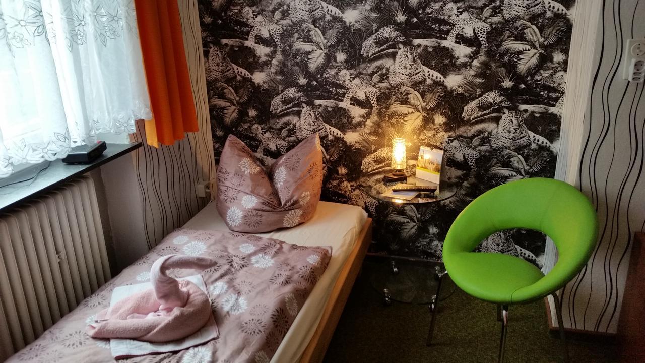 Hotel-Pension Dressel Warmensteinach Bagian luar foto