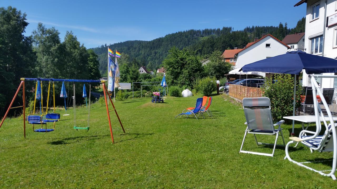 Hotel-Pension Dressel Warmensteinach Bagian luar foto