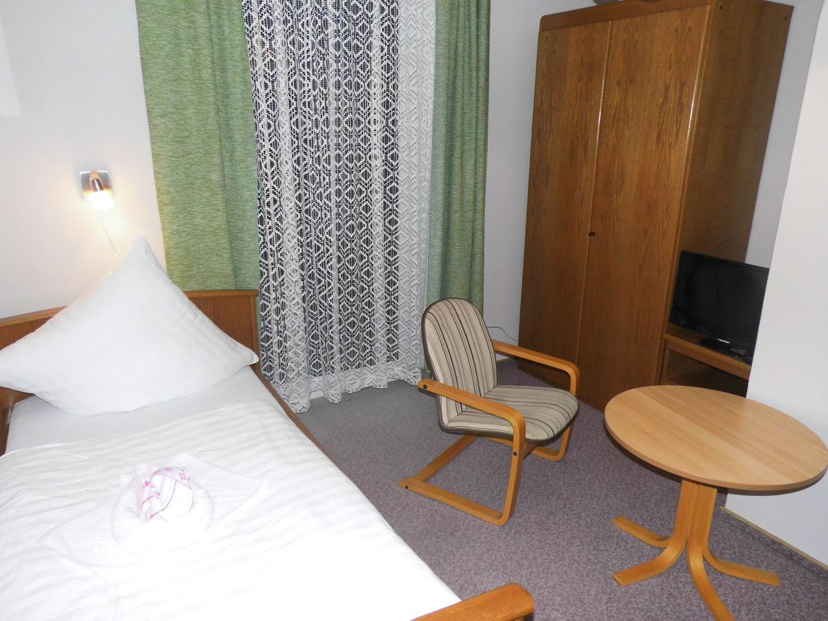 Hotel-Pension Dressel Warmensteinach Bagian luar foto