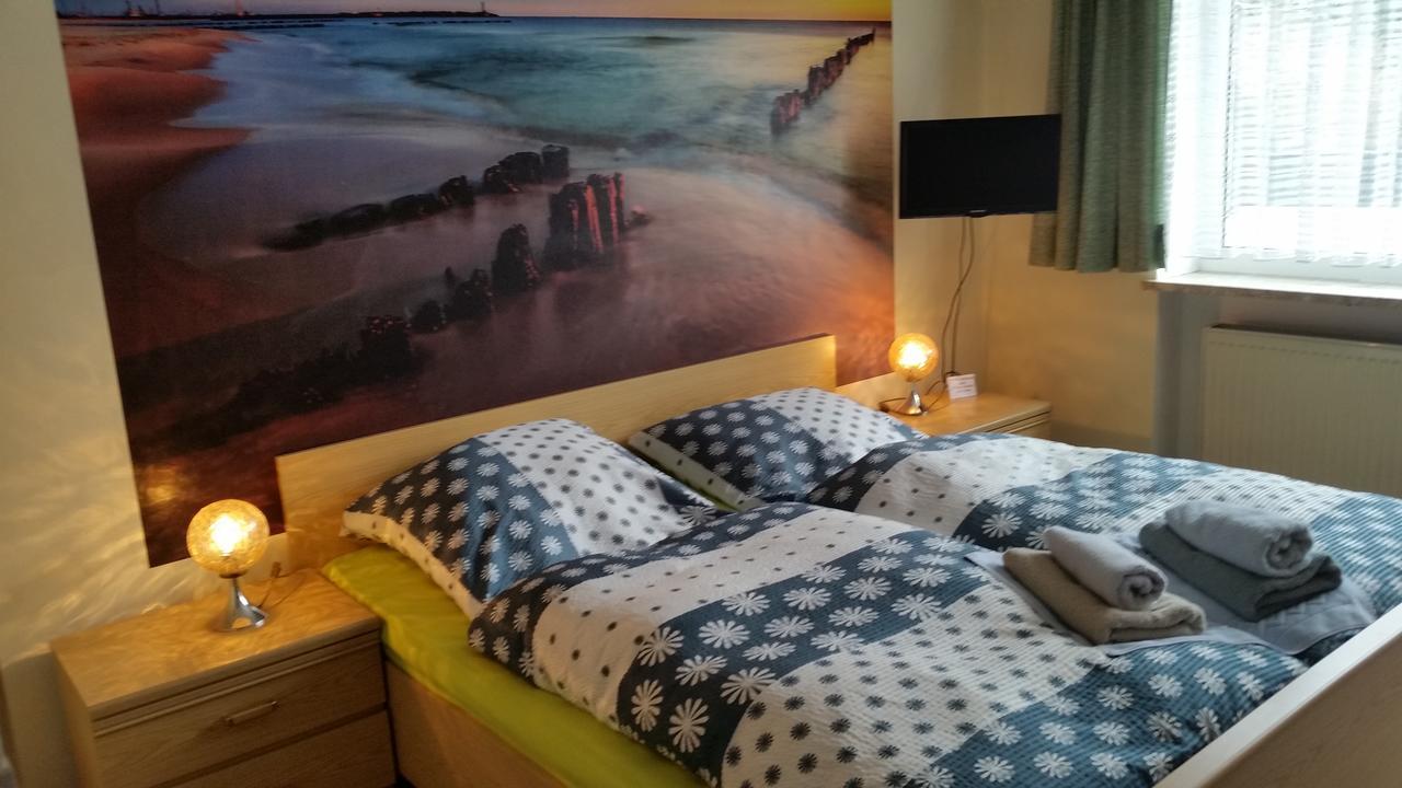 Hotel-Pension Dressel Warmensteinach Bagian luar foto
