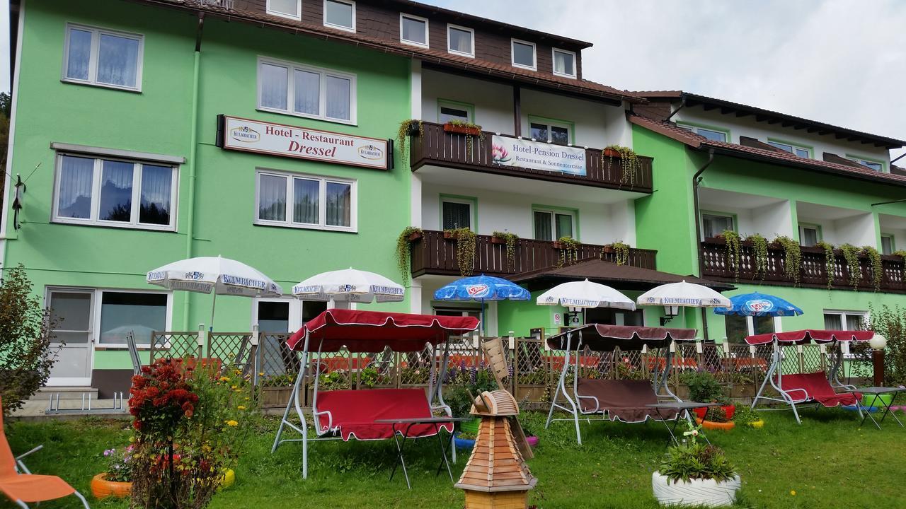 Hotel-Pension Dressel Warmensteinach Bagian luar foto